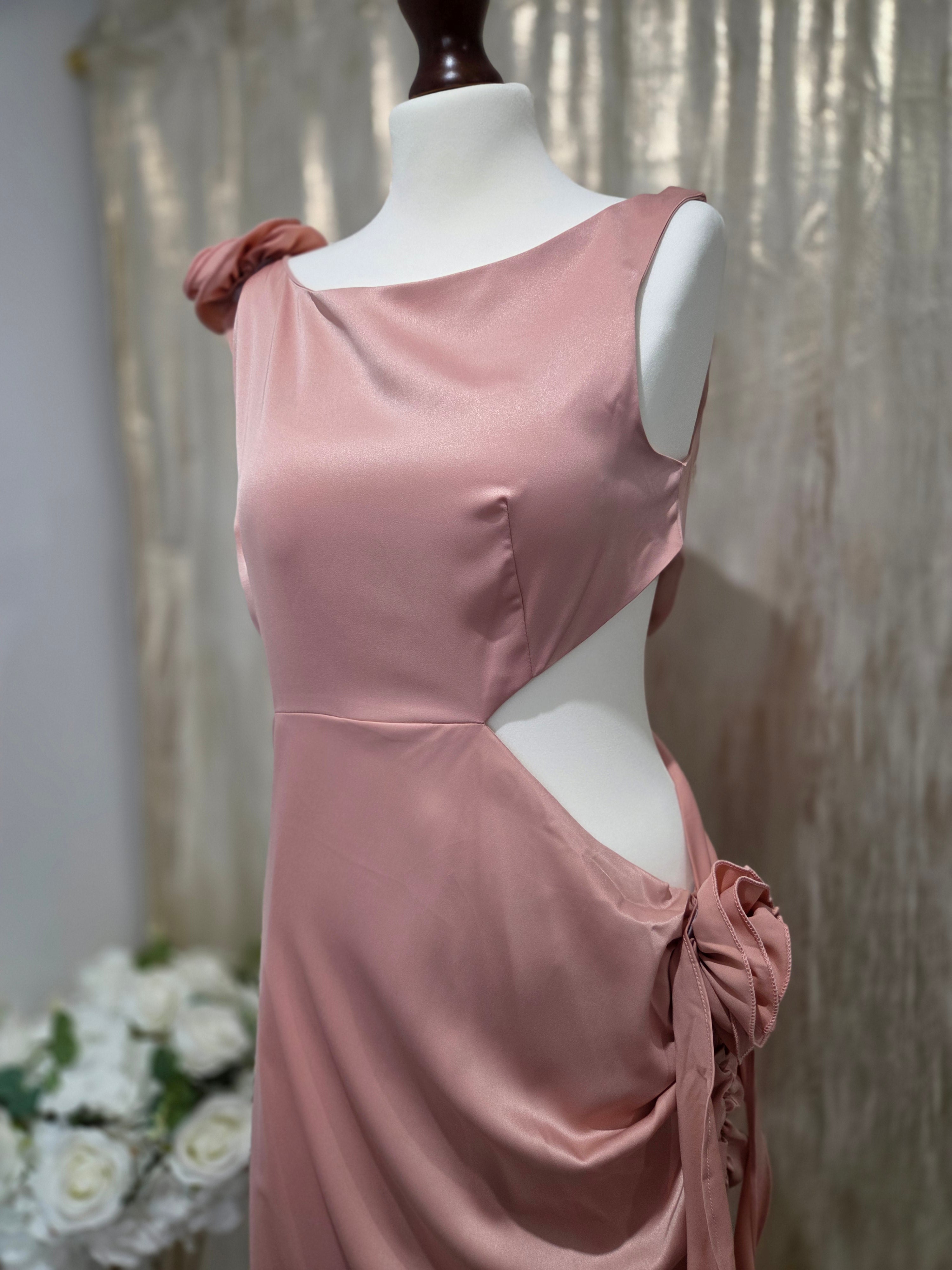 Sukienka Blush Petal – Watsana Fashion